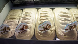 Az ország első fehérjeporból készült fagyija már a Tiéd! Ez a Peak Fit fagyi!