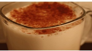 Vaníliás, krémesen lágy, fehérjében gazdag latte recept!