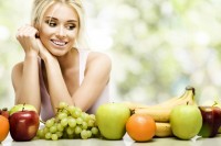 Milyen szénhidrátot tartalmaznak a gyümölcsök és mennyit ehetsz belőle a diétádban?