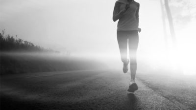 Félsz egyedül futni? 7 + 1 tipp, amivel biztonságban futhatsz