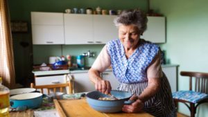 Nagymama főztje: avagy miért kerekedünk ki a hagyományos magyar étrendtől? Házias ízek diétásan!