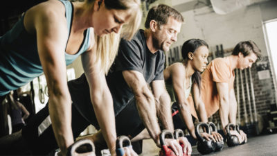 A legközelebbi edzés az életedbe kerülhet! A CrossFit mocskos titka.